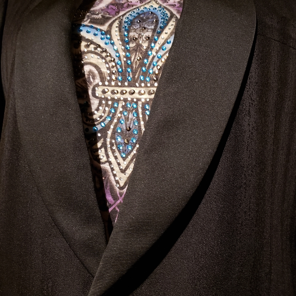 Valentino tuxedo jacket. - Picture 4 of 6